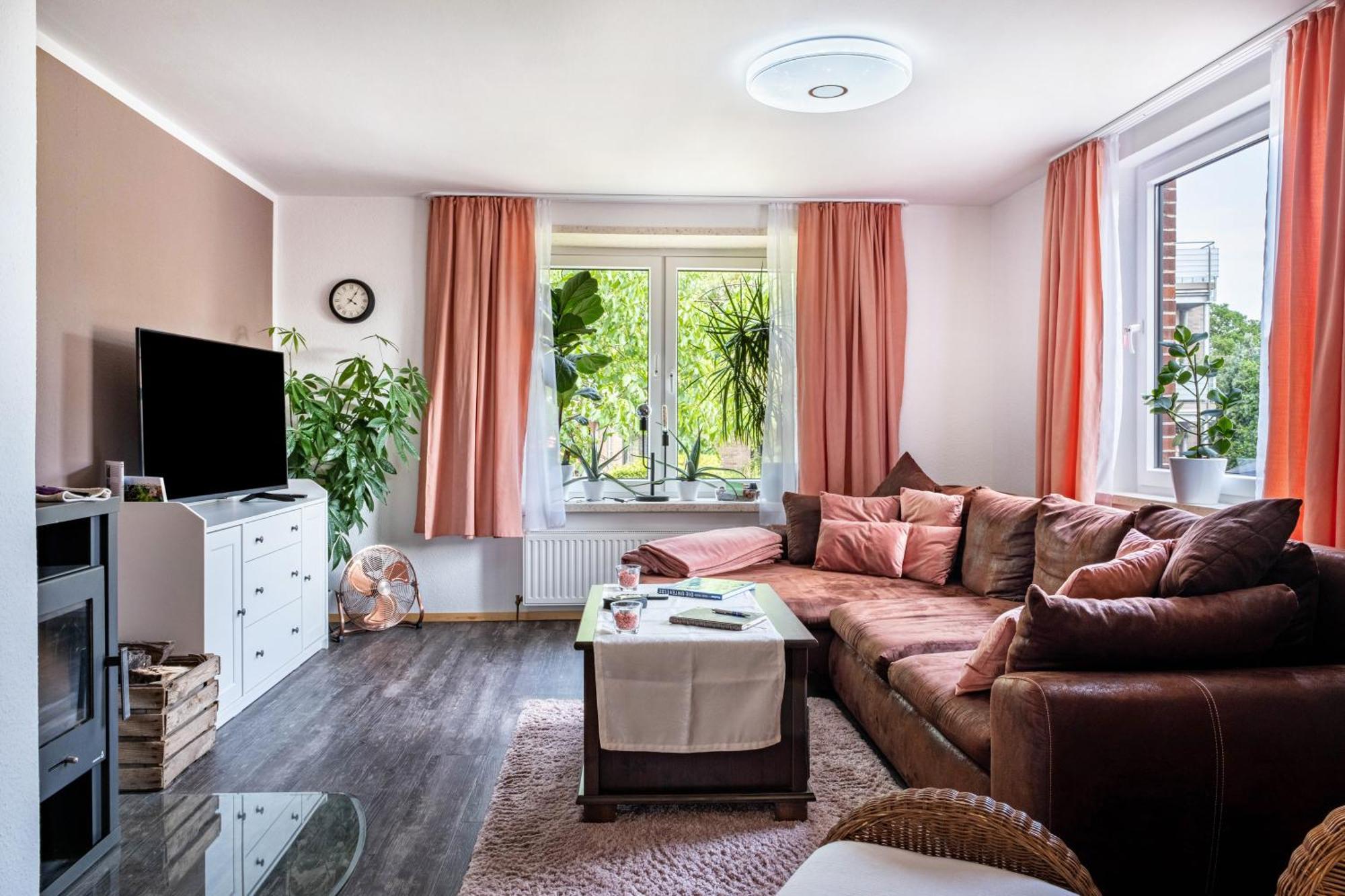 Ferienwohnung Am Elbstrom Штаде Екстер'єр фото